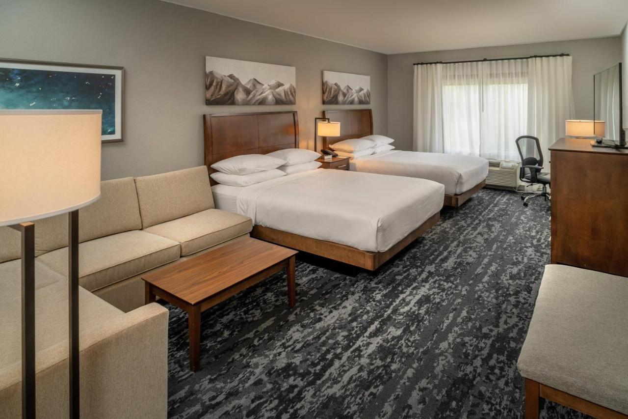 Delta Hotels By Marriott Huntington Mall Barboursville Eksteriør bilde