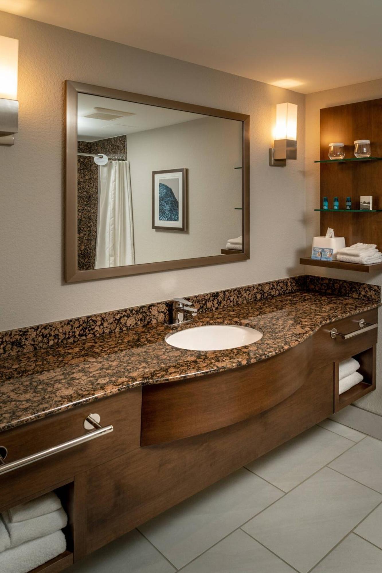 Delta Hotels By Marriott Huntington Mall Barboursville Eksteriør bilde